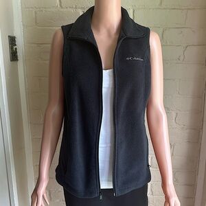 Columbia size small black comfy basic black outdoor athletic vest